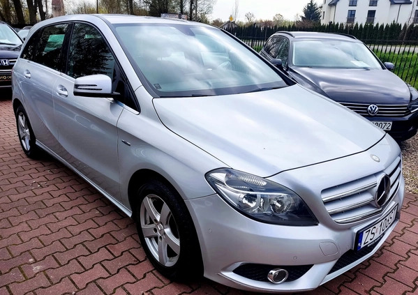 Mercedes-Benz Klasa B cena 39900 przebieg: 120300, rok produkcji 2012 z Pasym małe 46